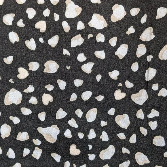 Umgee Black Satin Animal Print 3/4 Bubble Sleeve Hi-Lo Tunic Top - size L NWT - Picture 8 of 9